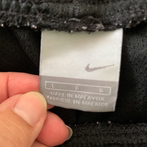 Nike Workout/basketball pants for women! - Picture 3 of 6